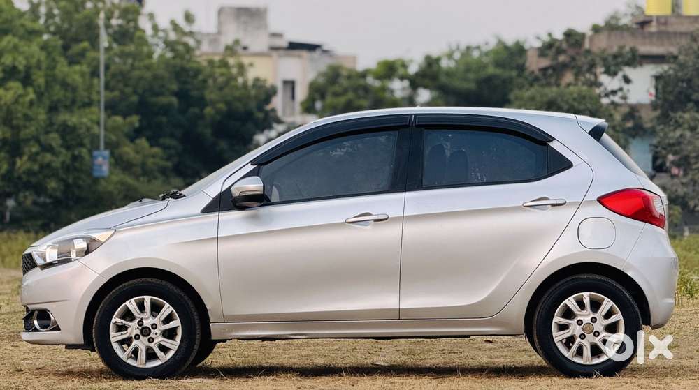 Tata Tiago 1.2 Revotron Xza, 2017, Petrol