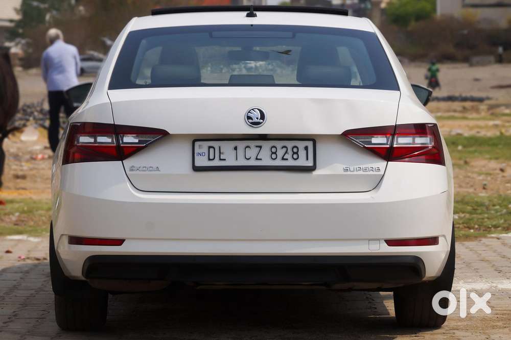 Skoda Superb Style 1.8, 2018, Petrol