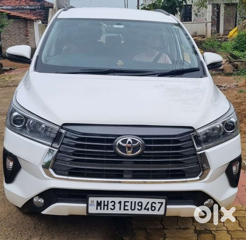 Toyota Innova Crysta 2016