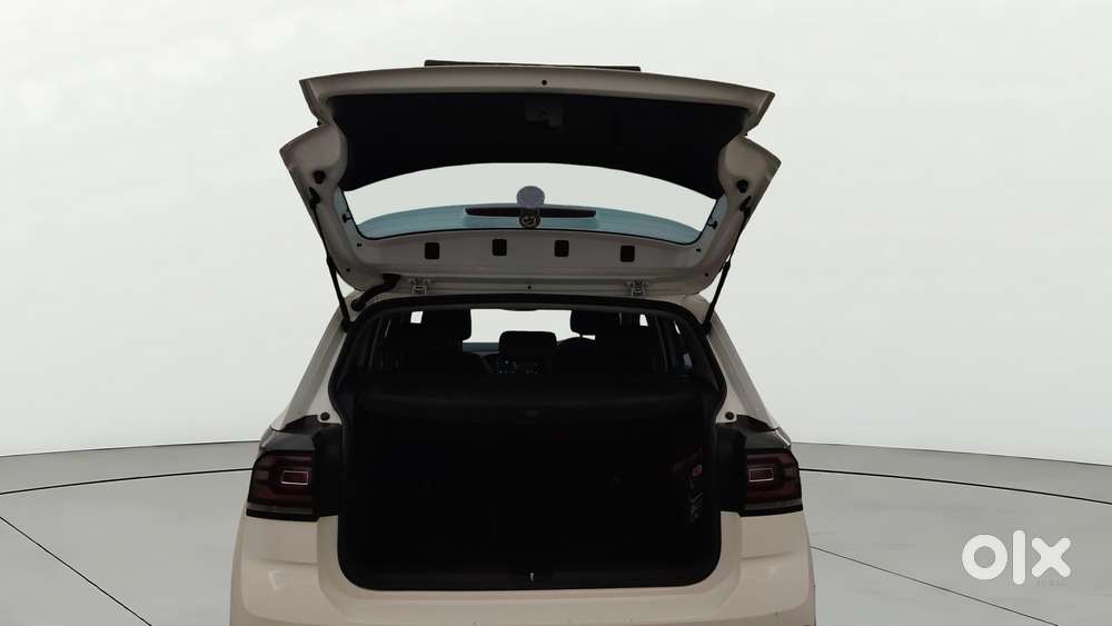 Volkswagen Taigun 1.0 Tsi Topline At, 2022, Petrol