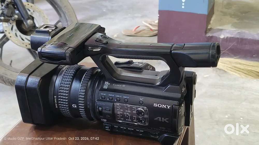 Sony NX200