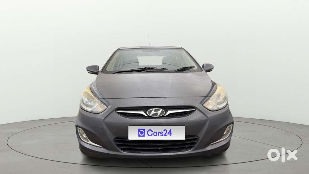 Hyundai Verna Fluidic 1.6 Vtvt Sx, 2014, Petrol
