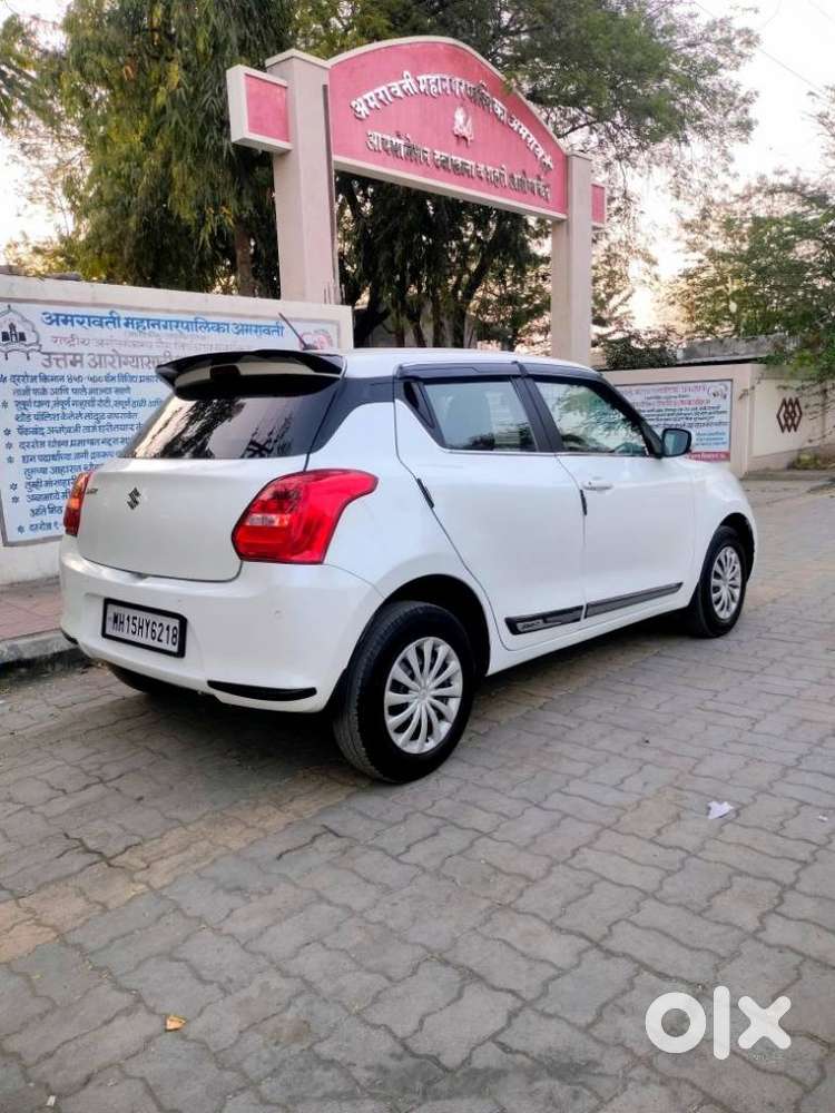 Maruti Suzuki Swift Vxi Optional, 2022, Petrol