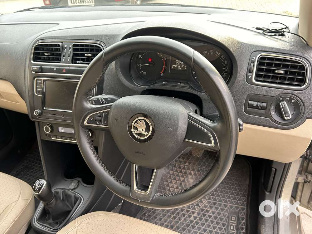 Skoda Rapid 1.6 Mpi Style, 2017, Petrol