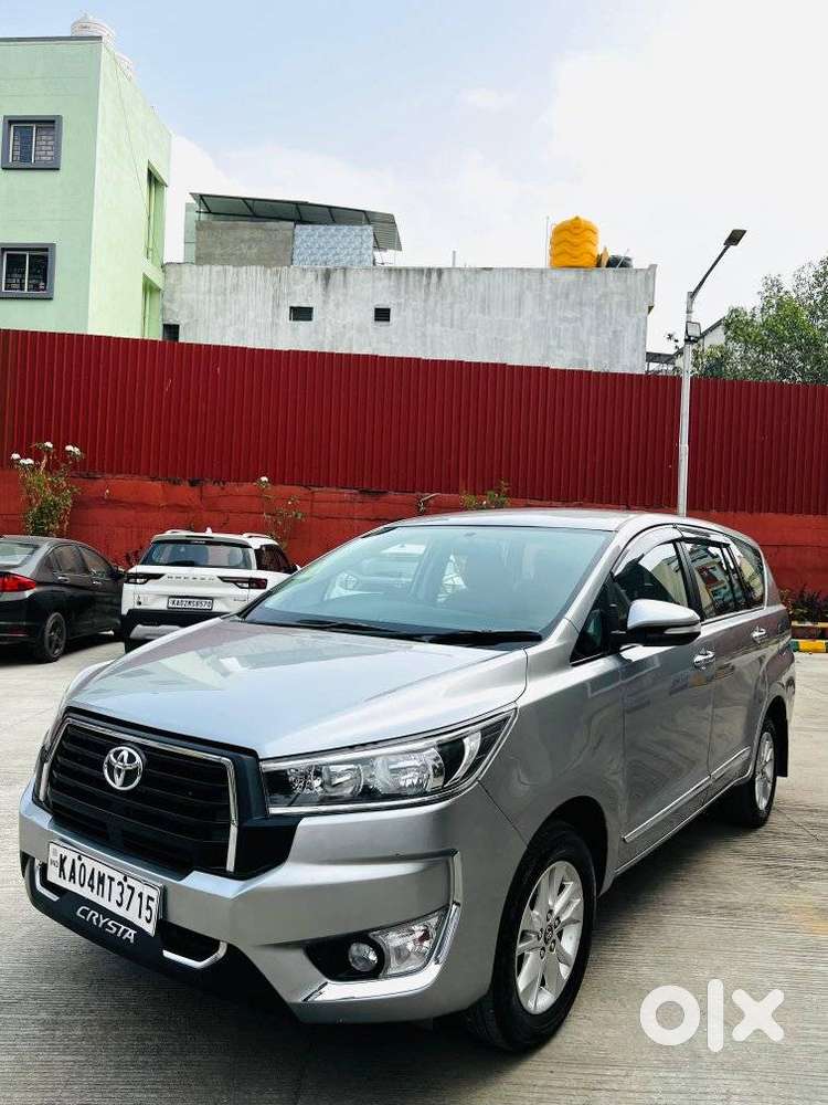 Toyota Innova Crysta 2.4 G Mt 7 Str, 2017, Diesel