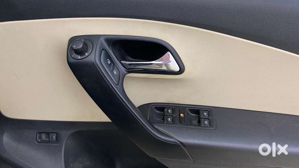 Skoda Rapid 1.0 Style At, 2020, Petrol