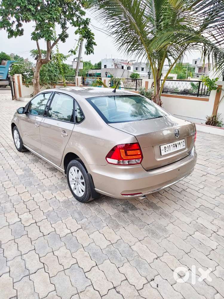 Volkswagen Vento Diesel Highline, 2015, Diesel