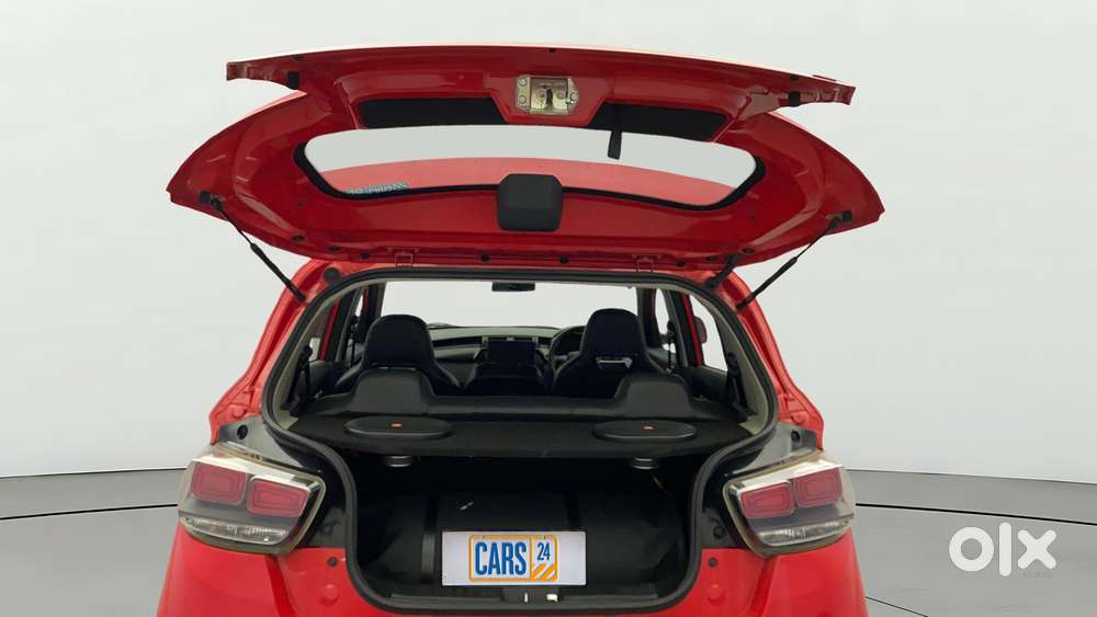 Mahindra Kuv100 Nxt 1.2 K2 Petrol 6 Str, 2018, Cng & Hybrids