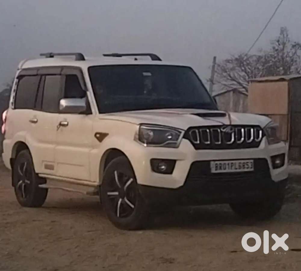 Mahindra Scorpio Classic 2021 Diesel 85000 Km Driven