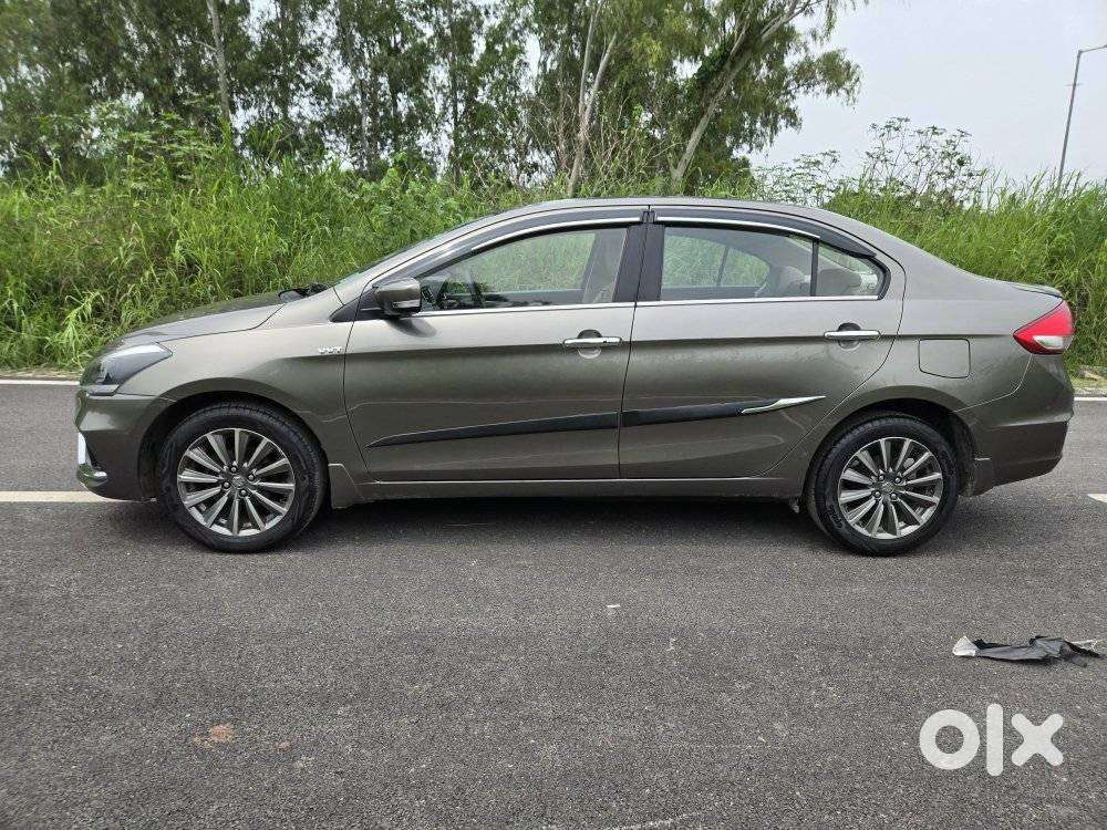 Maruti Suzuki Ciaz Smart Hybrid Alpha , 2019, Petrol