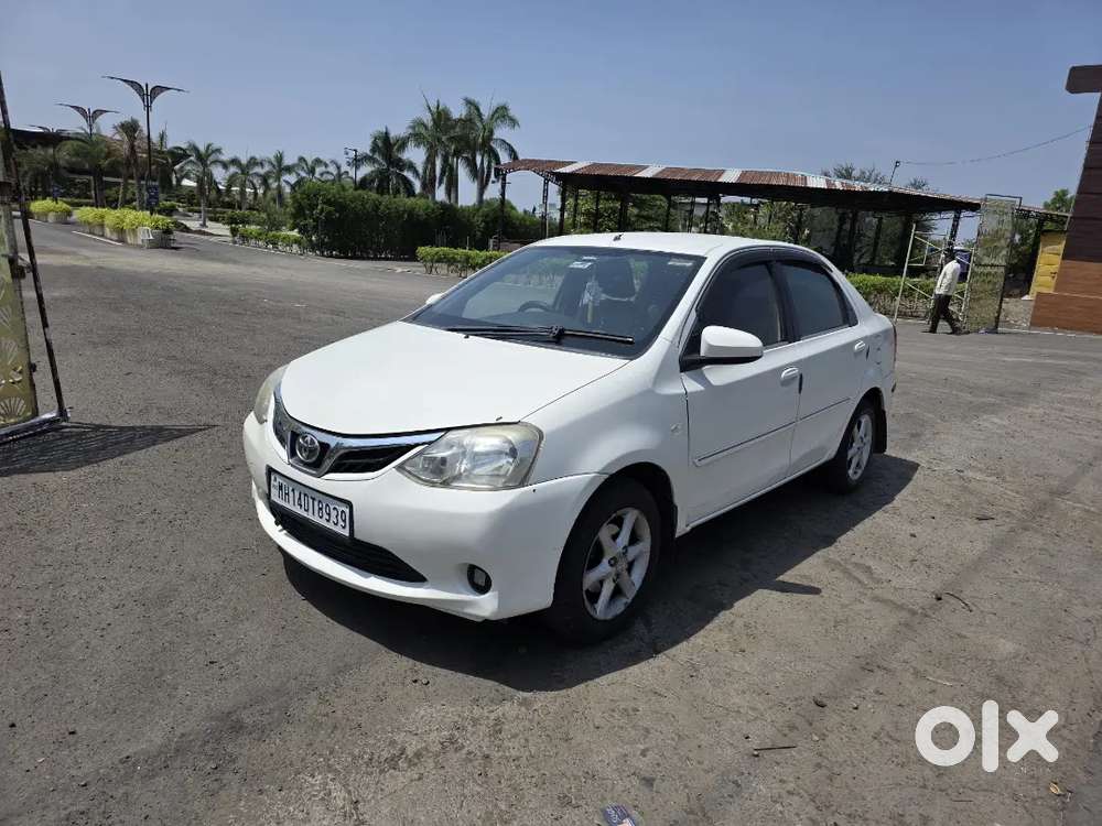 Toyota Etios 2013 Diesel 195000 Km Driven