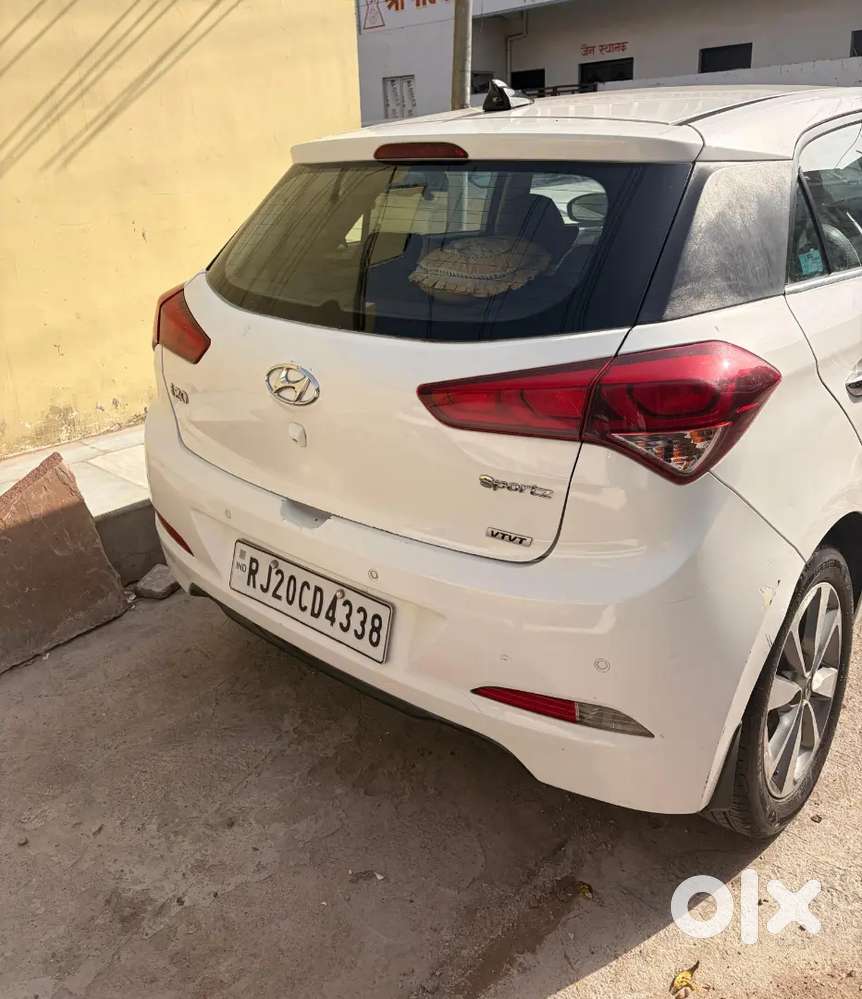 Hyundai I20 2015 Petrol Well Maintained