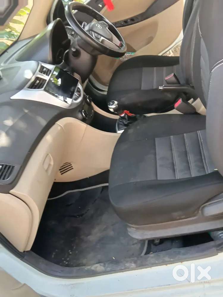 Hyundai Verna 2012 Petrol