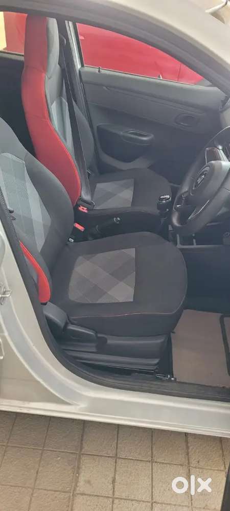 Renault Kwid Petrol 2021, Ex Army Use, Showroom Track