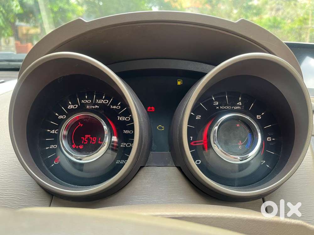 Mahindra Xuv500 W6 2wd, 2014, Diesel