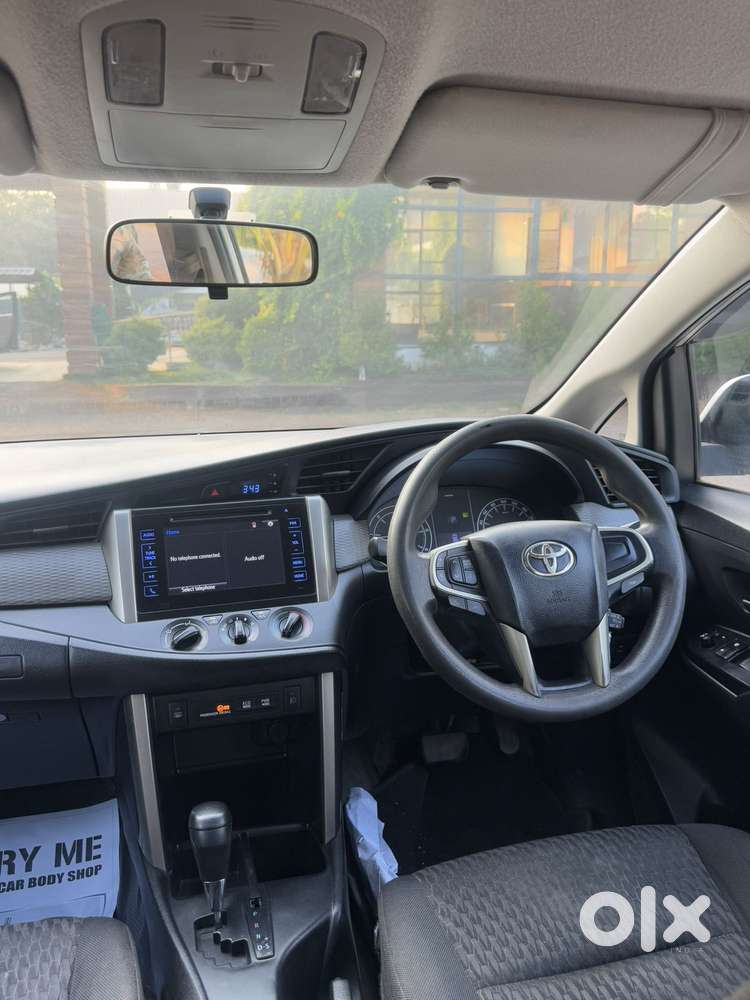 Toyota Innova Crysta 2.8 Gx At 8s, 2019, Diesel