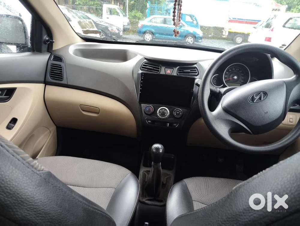 Hyundai Petrol Manual 2014