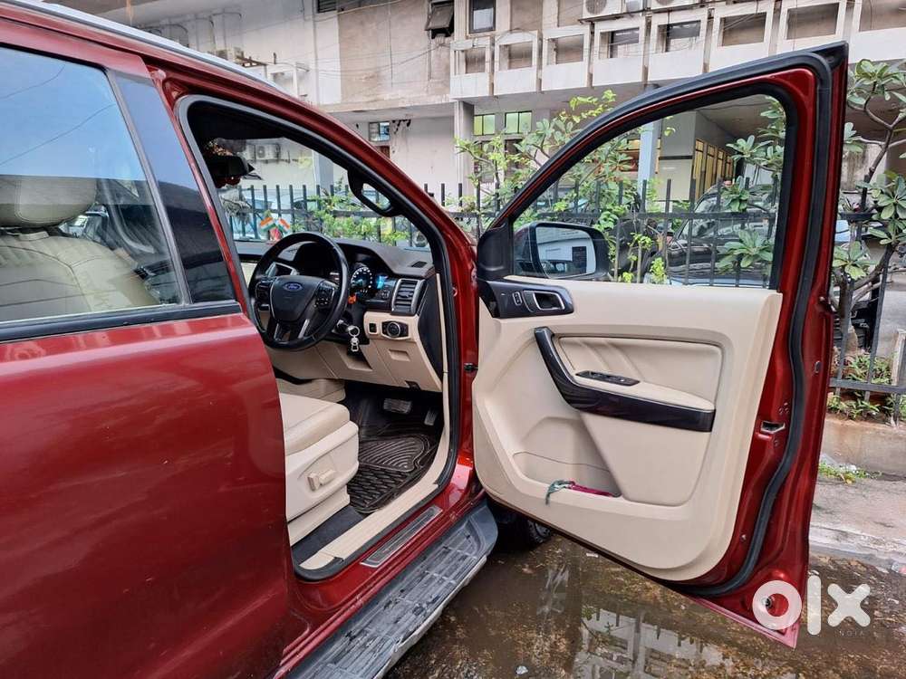 Ford Endeavour 2.2 Titanium At 4x2, 2016, Diesel