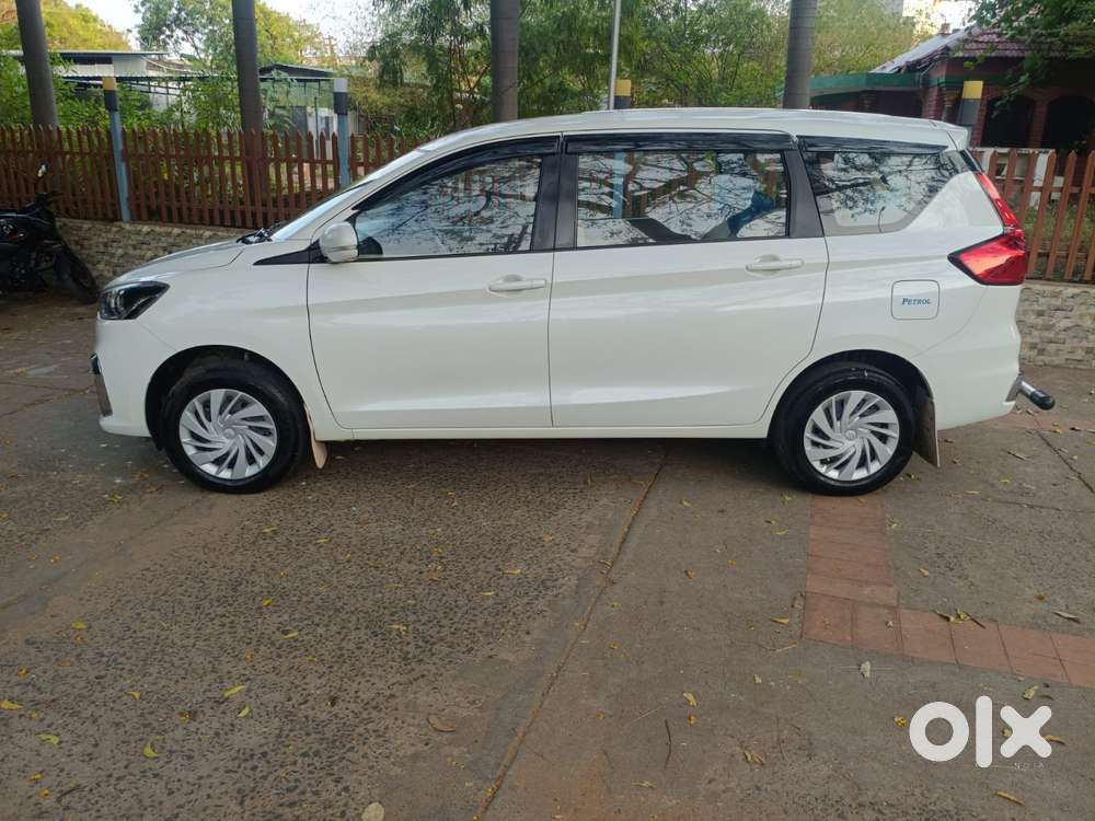 Maruti Suzuki Ertiga 2022-2023  Vxi, 2023, Petrol