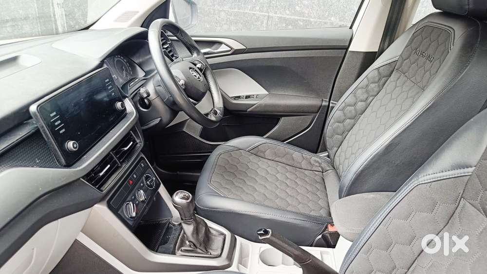 Skoda Kushaq 1.0 Tsi Ambition, 2022, Petrol