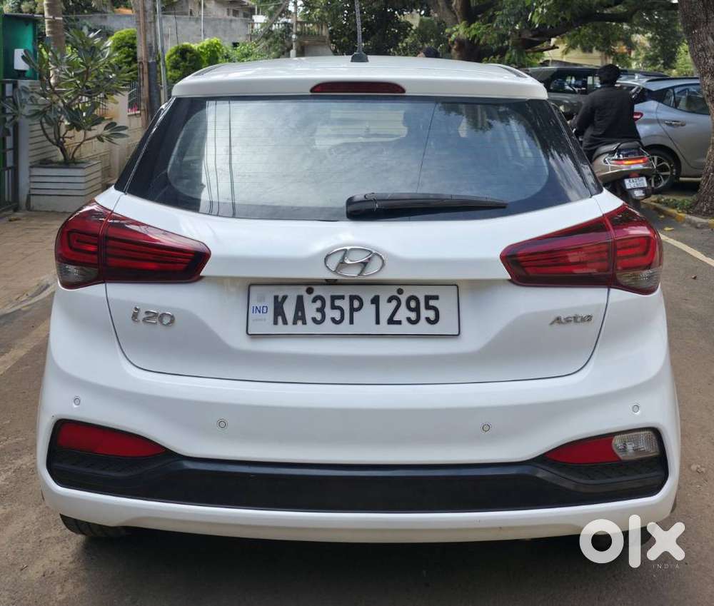 Hyundai Elite I20 Asta (o) 1.2 Ivt, 2019, Petrol