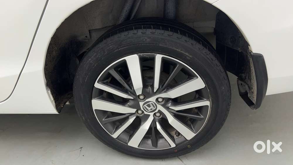 Honda City 1.5 Zx I-vtec Mt, 2023, Petrol