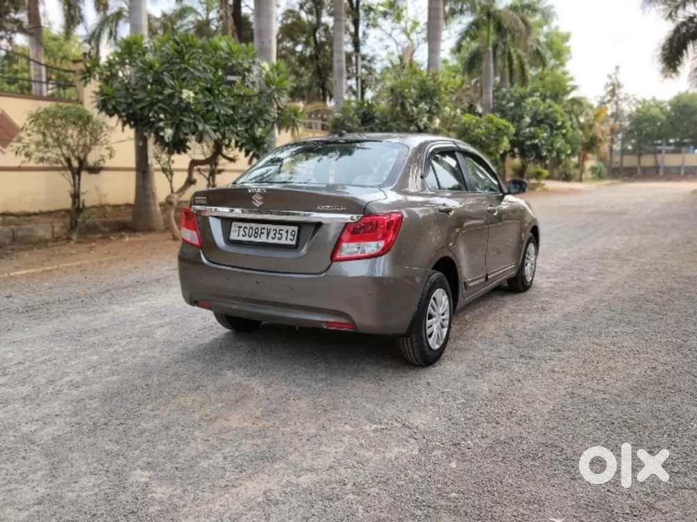 Maruti Suzuki Dzire 1.2 Vxi Amt, 2018, Petrol