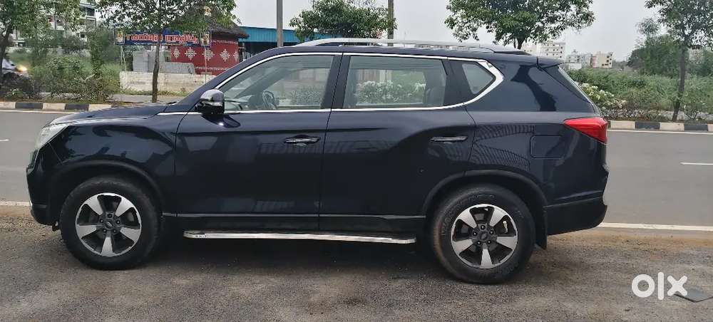 Mahindra Alturas G4 Diesel 2022