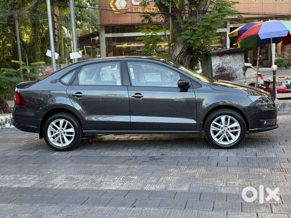 Skoda Rapid 1.6 Mpi At Style, 2018, Petrol