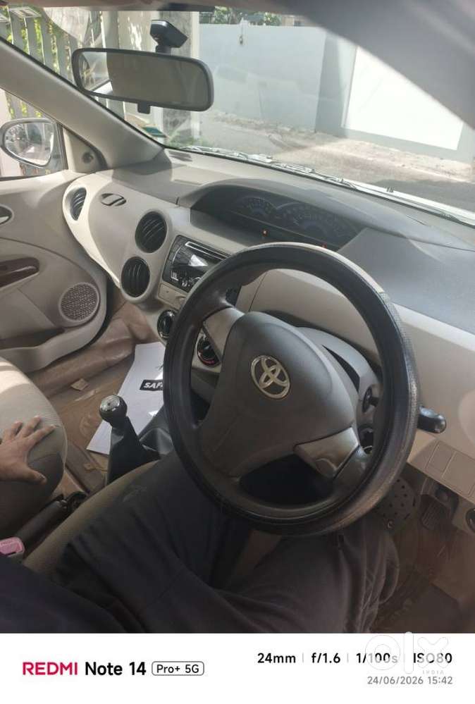 Toyota Etios Liva V, 2016, Petrol