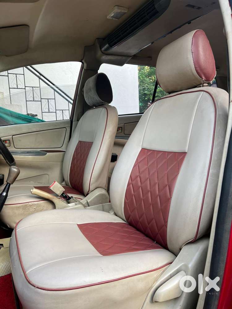Toyota Innova 2.5 G (diesel) 8 Seater, 2005, Diesel