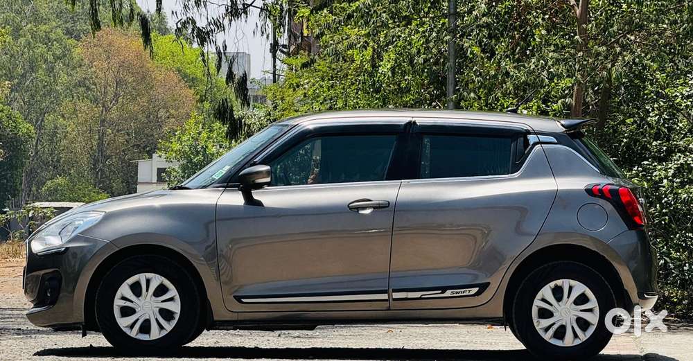 Maruti Suzuki Swift Vxi Cng, 2022, Petrol