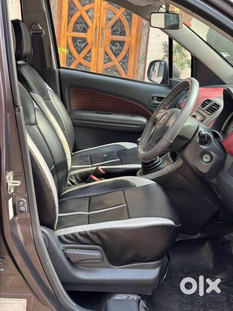 Maruti Suzuki Ritz Vxi, 2013, Petrol