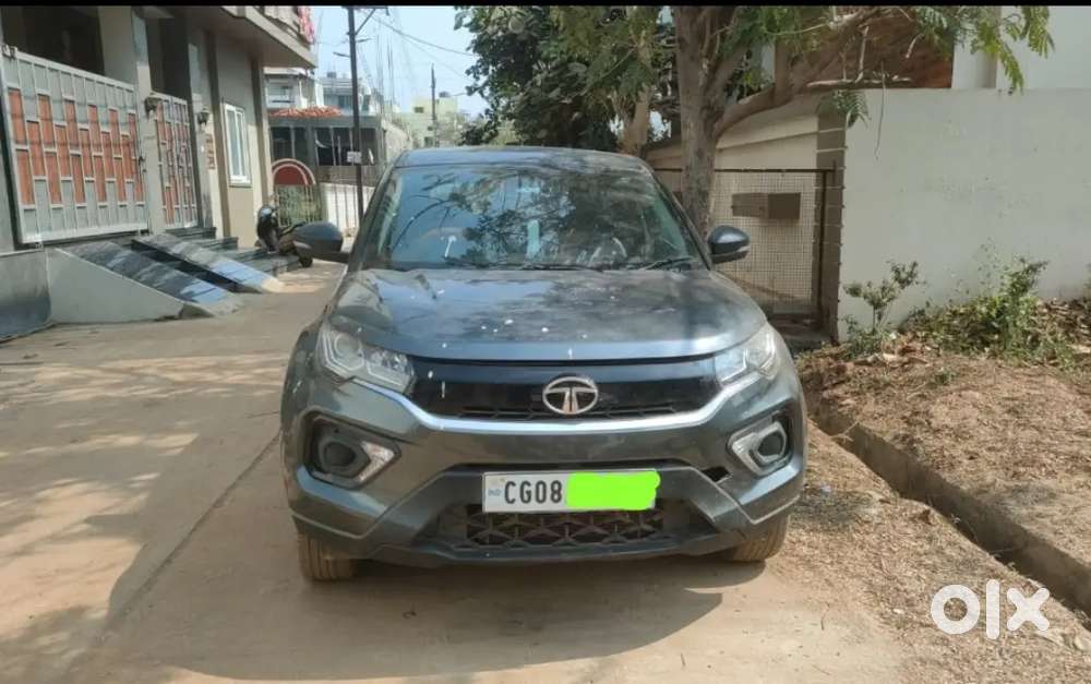 Tata Nexon 2023 Petrol 43000 Km Driven