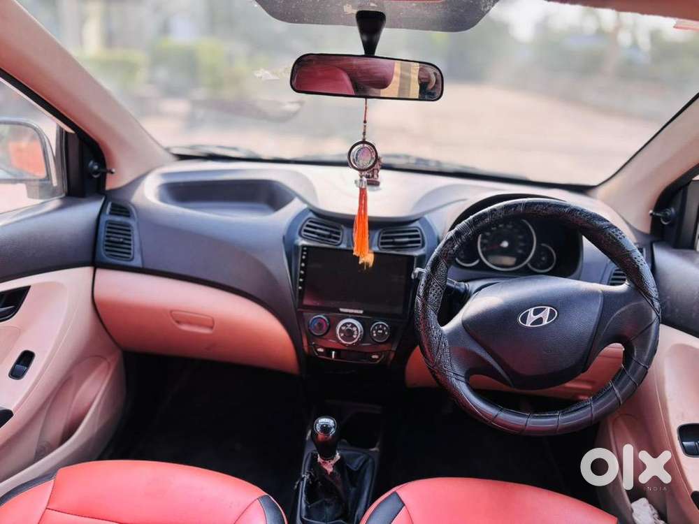 Hyundai Petrol Manual 2011