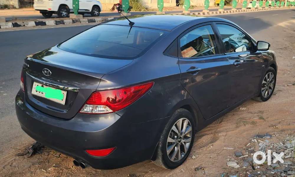 Hyundai Fluidic Verna 2014 Diesel 72000 Km Driven
