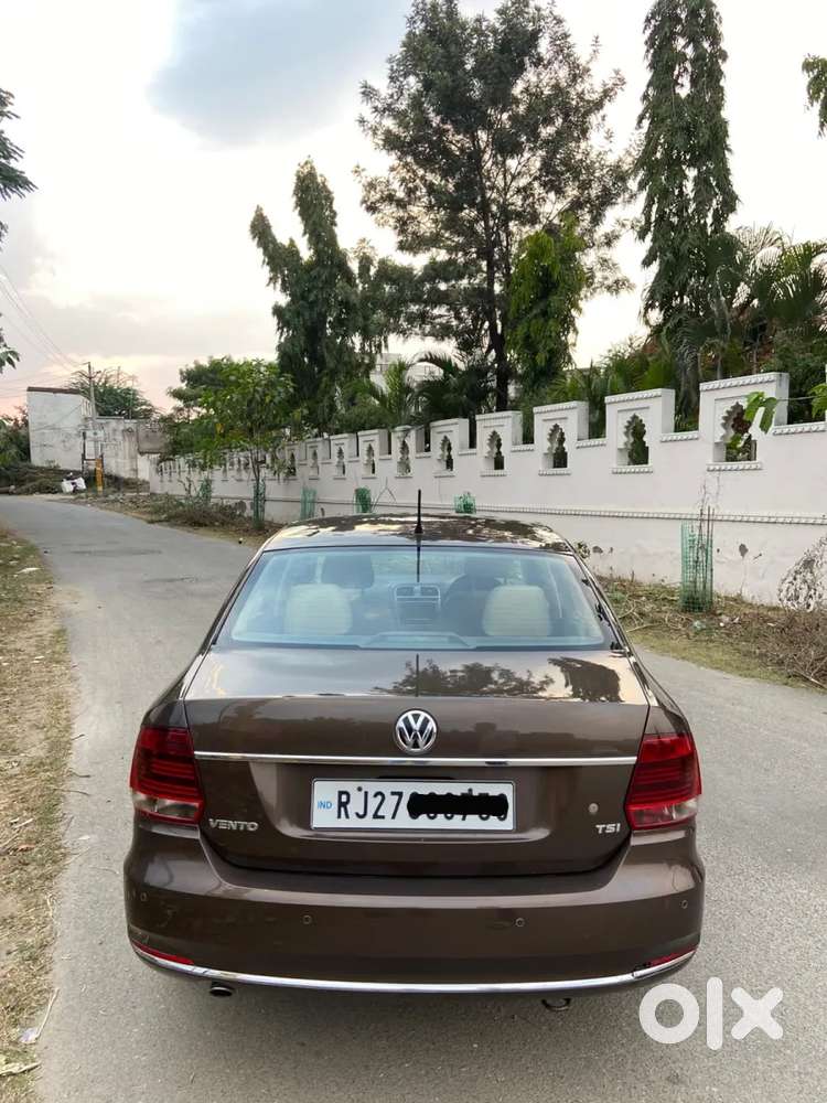 Volkswagen Vento 1.2 Tsi Highline At, 2017, Petrol