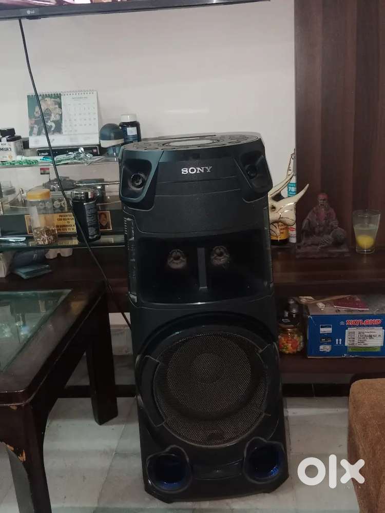 Sony wireless party speaker MHC-V43D - TVs, Video - Audio - 1823114253