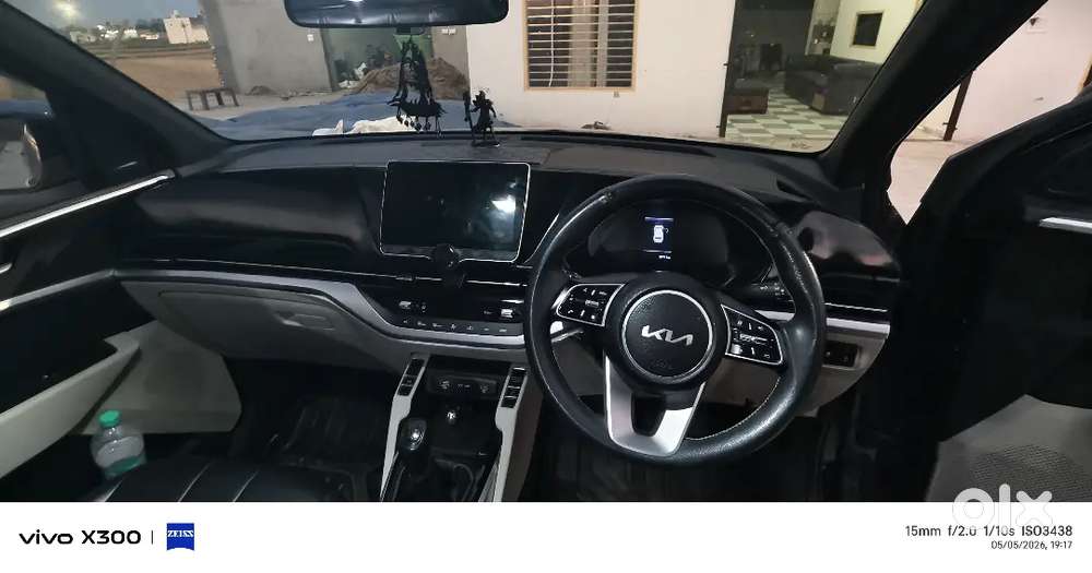Kia Carens 2022 Diesel Well Maintained