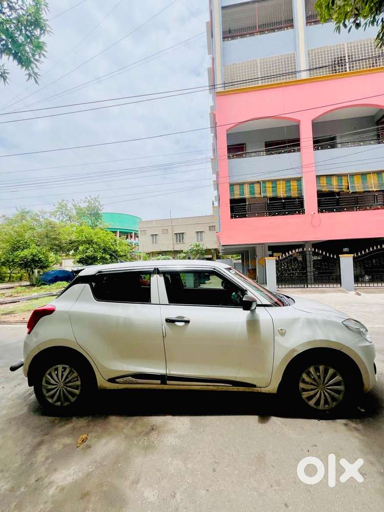 Maruti Suzuki Swift Lxi Option, 2019, Petrol
