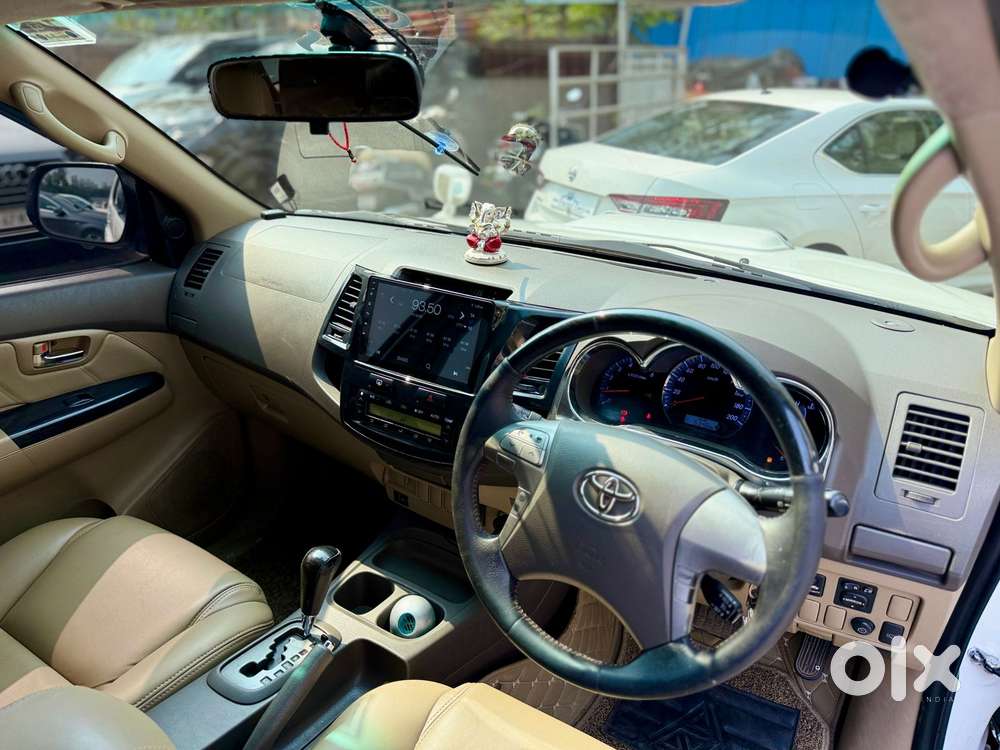 Toyota Fortuner 2011-2016 4x2 At, 2013, Diesel