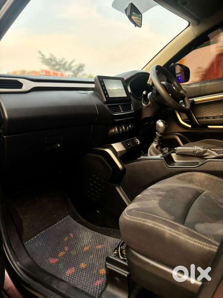 Renault Kiger Rxt, 2023, Petrol