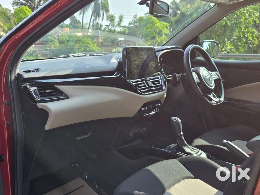 Toyota Glanza 1.2 V, 2025, Petrol