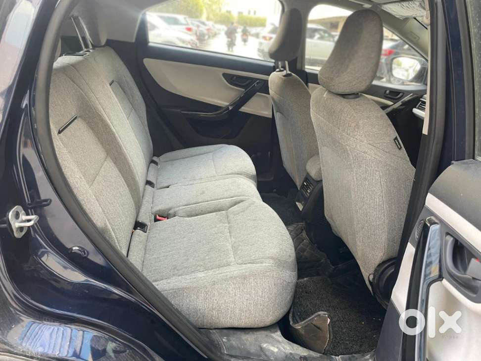 Tata Curvv Pure Plus S 1.2 Revotron Petrol 7dca, 2025, Petrol