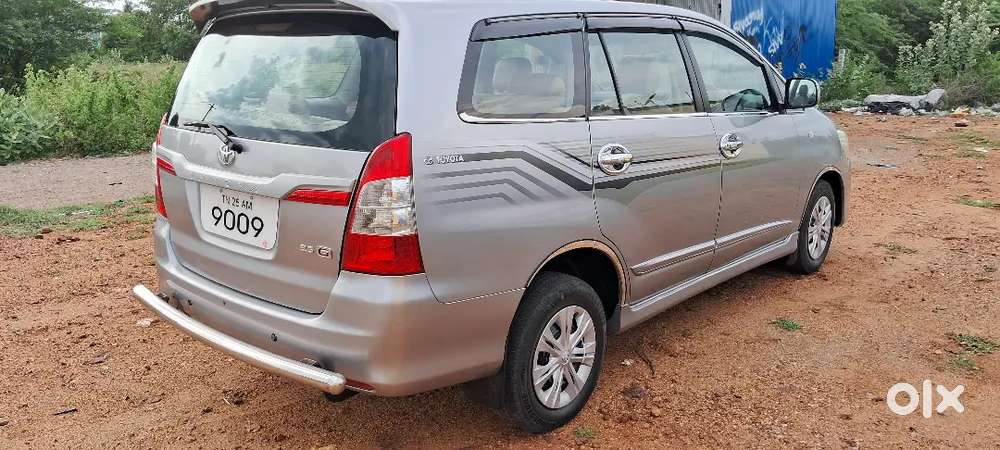 Toyota Innova 2.5 G 2015