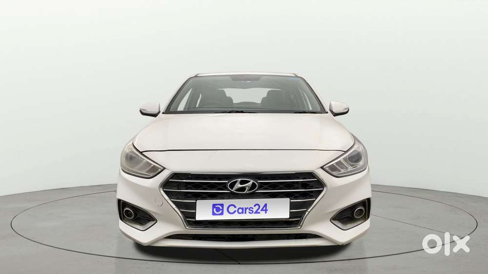 Hyundai Verna 1.6 Sx (o) Vtvt, 2018, Petrol