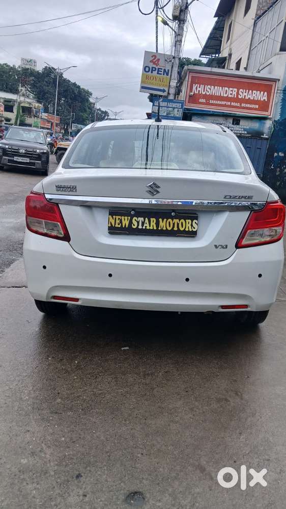 Maruti Suzuki Swift Dzire Vxi Optional, 2017, Petrol