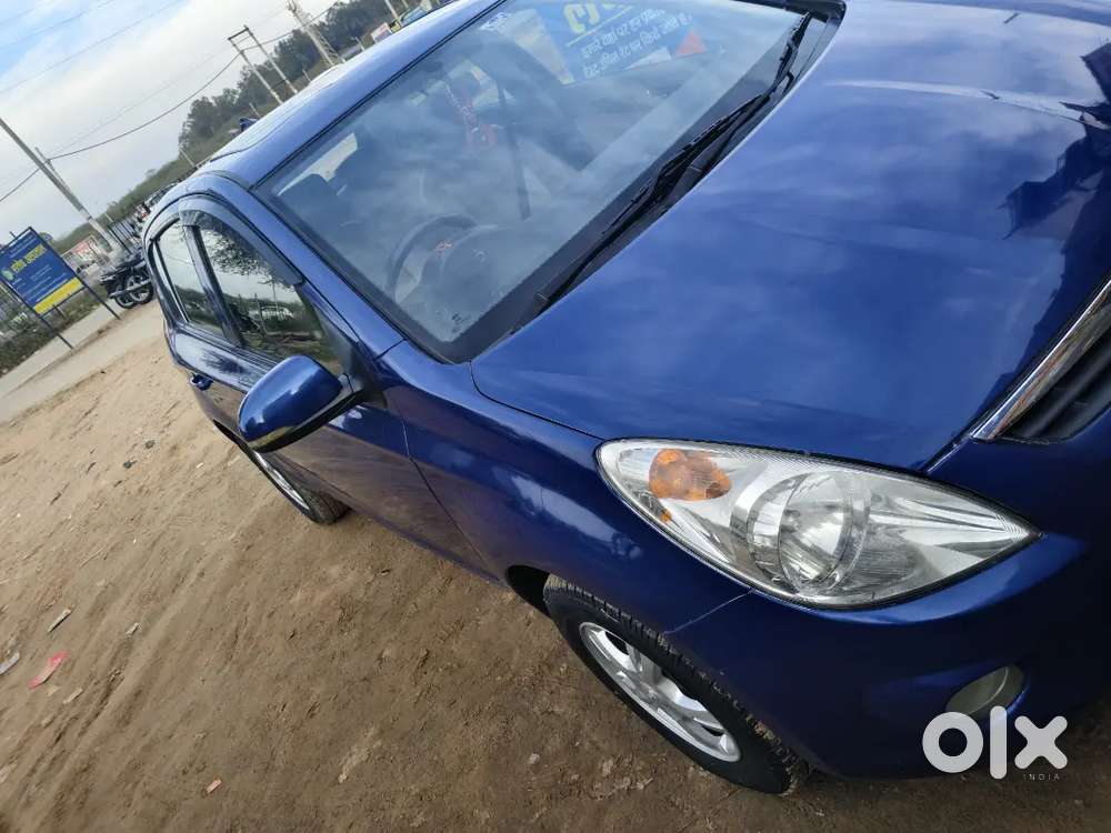 Hyundai I20 Asta 2010 With 115000 Km Want To Sale Urgently Engine Seal