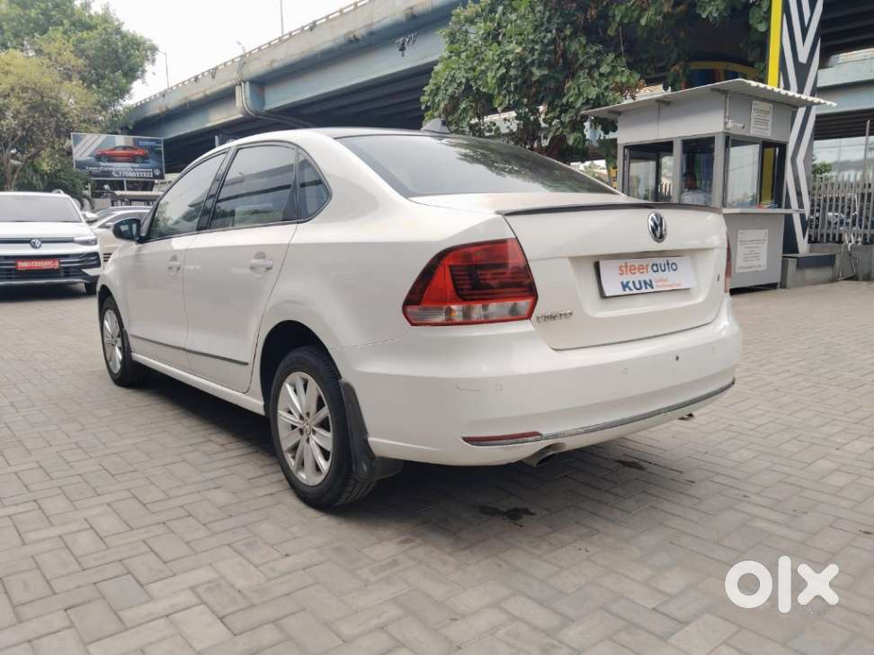 Volkswagen Vento Petrol Highline At, 2016, Petrol