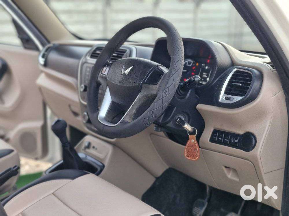 Mahindra Bolero Neo 1.5 N8, 2023, Diesel